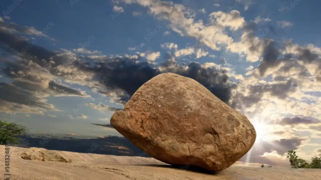 Top 10 Natural Wonders in India चौंक जाएंगे जब आप देखेंगे इन 10 अद्भुत स्थलों को 3 Balancing Rock, Mahabalipuram
