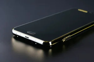 Poco F5 smartphone 5g