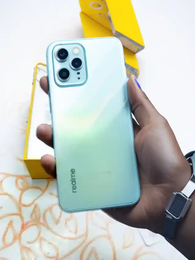 Realme C35 अब इसे कह दो बाय बाय, पैसा मत फ़साना