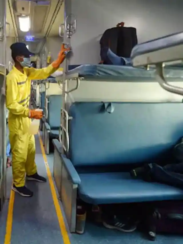 Indian Railway का नया नियम कन्फर्म सीट पर भी नहीं सो पायेगें