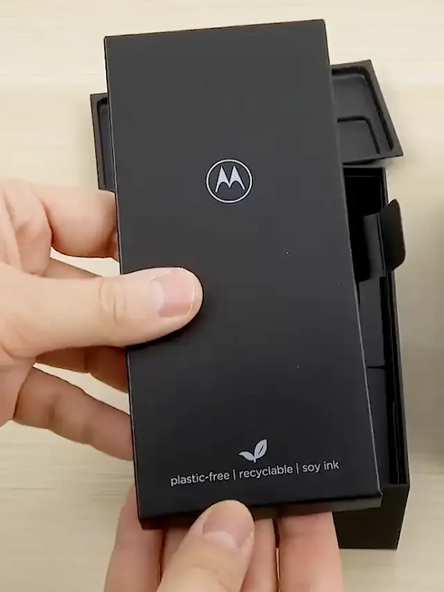 Motorola Edge 40 5G सेल में मात्र इतने रुपये में कतई जहर